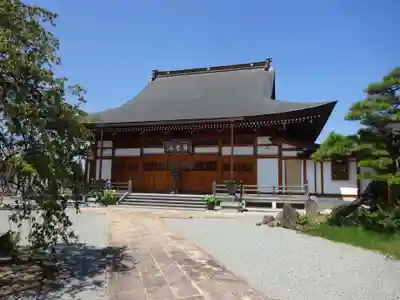 妙楽寺の本殿・本堂