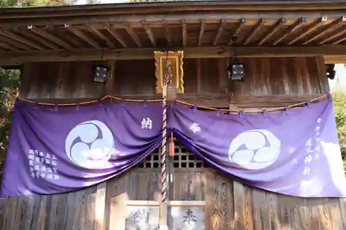 大六天麻王神社の本殿