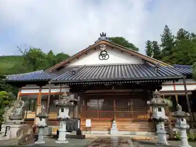 法樹寺の本殿・本堂