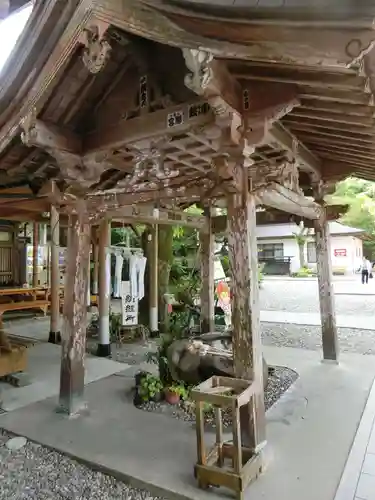 岩本寺の手水舎