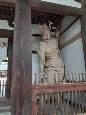 法隆寺の像