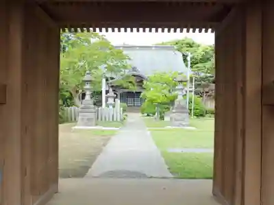 観行院の山門・神門