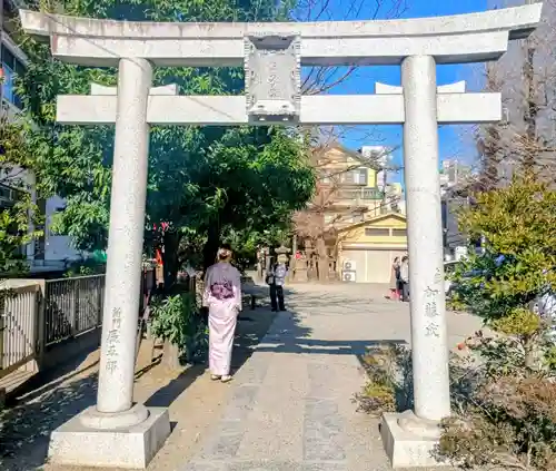 被官稲荷神社(東京都)