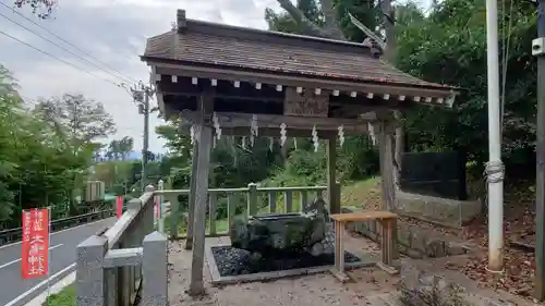 大島神社の手水舎