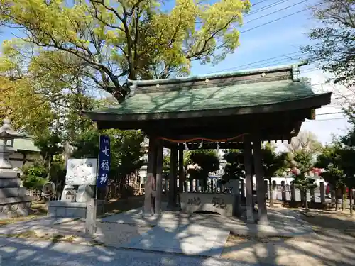 寺津八幡社（寺津町）の手水舎