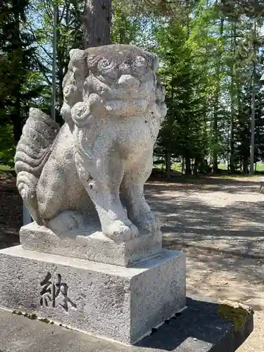 美深神社の狛犬