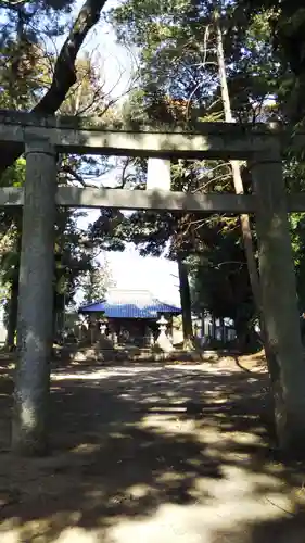 八幡神社の鳥居