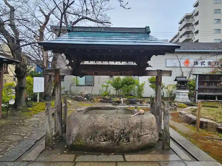 湊稲荷神社(新潟県)