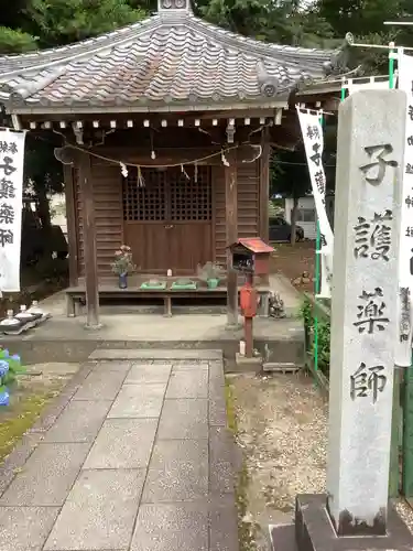 手力雄神社の末社