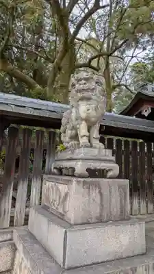 離宮八幡宮の狛犬