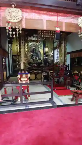 勝円寺(勝圓寺)の本殿・本堂