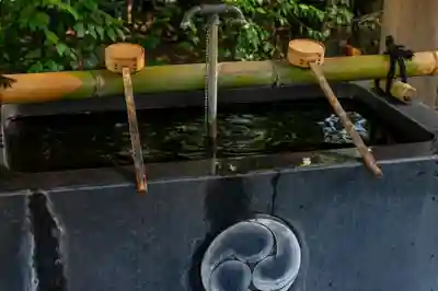 芝大神宮の手水舎