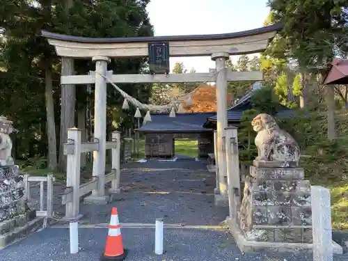 楽峯山 勝大寺の鳥居