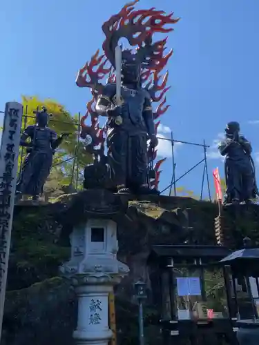 金剛山瑞峯寺(金剛不動尊) の仏像