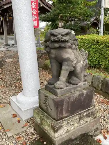 三皇熊野神社本宮の狛犬