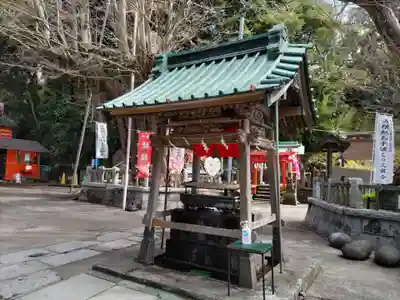 海南神社の手水舎