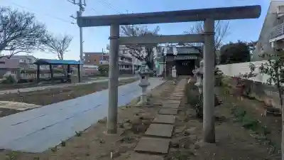 天満宮の{uncategorized: "未分類", other: "その他", undefined: "問題あり", building: "その他建物", grave: "お墓", sacred_gate: "鳥居", guardian: "狛犬", statue: "像", buddha: "仏像", history: "歴史", nature: "自然", garden: "庭園", animal: "動物", pagoda: "塔", temizu: "手水舎", mountain_gate: "山門・神門", sanctuary: "本殿・本堂", subordinate: "末社・摂社", art: "芸術", scenery: "景色", jizo: "地蔵", ema: "絵馬", goshuin: "御朱印", omikuji: "おみくじ", items: "授与品その他", amulet: "お守り", goshuincho: "御朱印帳", eats: "食事", festival: "お祭り", votive_dance: "神楽", shichigosan: "七五三参", wedding: "結婚式", experience: "体験その他", initially: "初詣", around: "周辺", anti_infection: "感染症対策"}