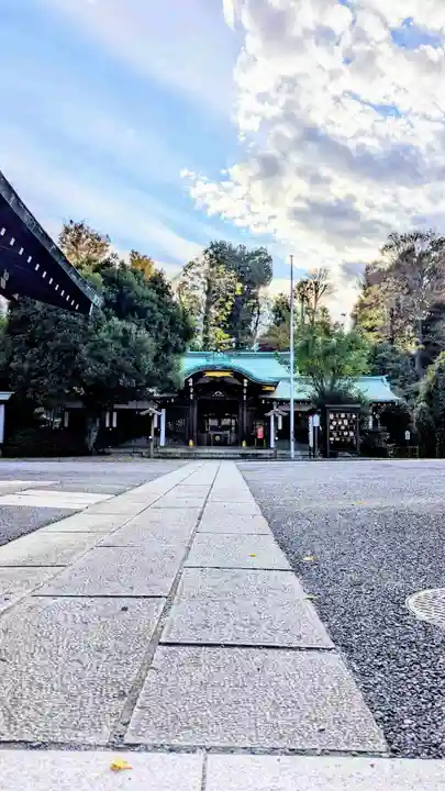 白金氷川神社の本殿・本堂