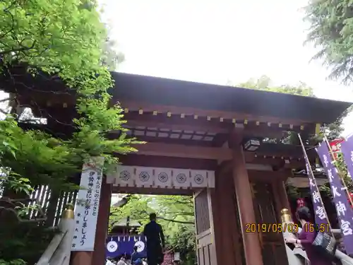 東京大神宮の山門