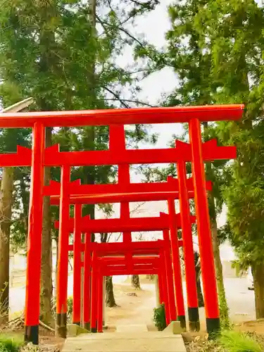 神谷稲荷神社の鳥居