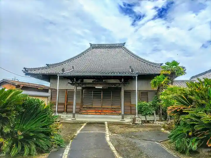 長盛院の本殿・本堂