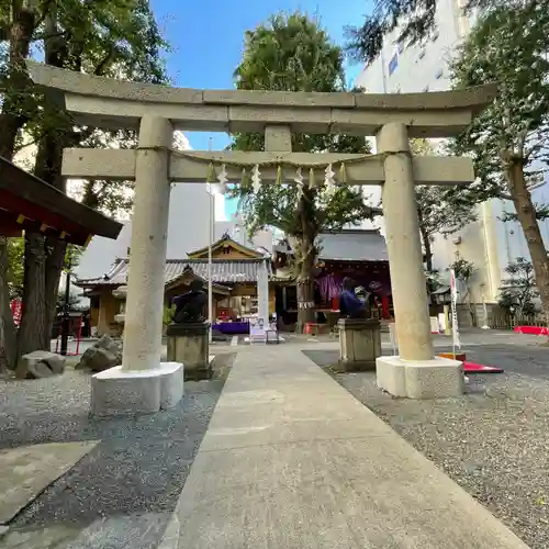 日本橋日枝神社の鳥居