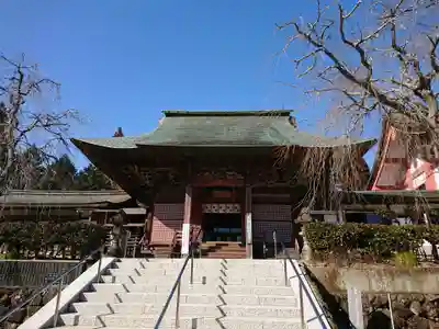芝山仁王尊 観音教寺の本殿・本堂