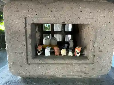 札幌諏訪神社の像