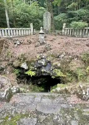 人穴浅間神社(静岡県)