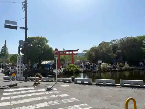 富士山本宮浅間大社の{uncategorized: "未分類", other: "その他", undefined: "問題あり", building: "その他建物", grave: "お墓", sacred_gate: "鳥居", guardian: "狛犬", statue: "像", buddha: "仏像", history: "歴史", nature: "自然", garden: "庭園", animal: "動物", pagoda: "塔", temizu: "手水舎", mountain_gate: "山門・神門", sanctuary: "本殿・本堂", subordinate: "末社・摂社", art: "芸術", scenery: "景色", jizo: "地蔵", ema: "絵馬", goshuin: "御朱印", omikuji: "おみくじ", items: "授与品その他", amulet: "お守り", goshuincho: "御朱印帳", eats: "食事", festival: "お祭り", votive_dance: "神楽", shichigosan: "七五三参", wedding: "結婚式", experience: "体験その他", initially: "初詣", around: "周辺", anti_infection: "感染症対策"}