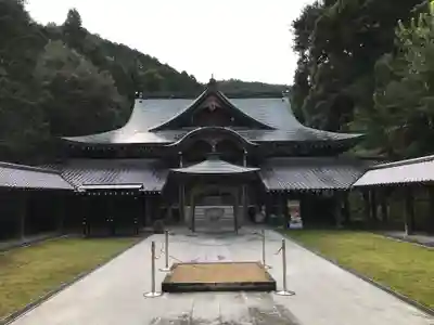 前神寺の本殿・本堂