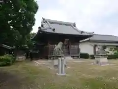 神明社の本殿