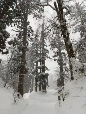 出羽神社(出羽三山神社)~三神合祭殿~の周辺