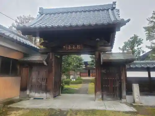 龍門寺の山門・神門