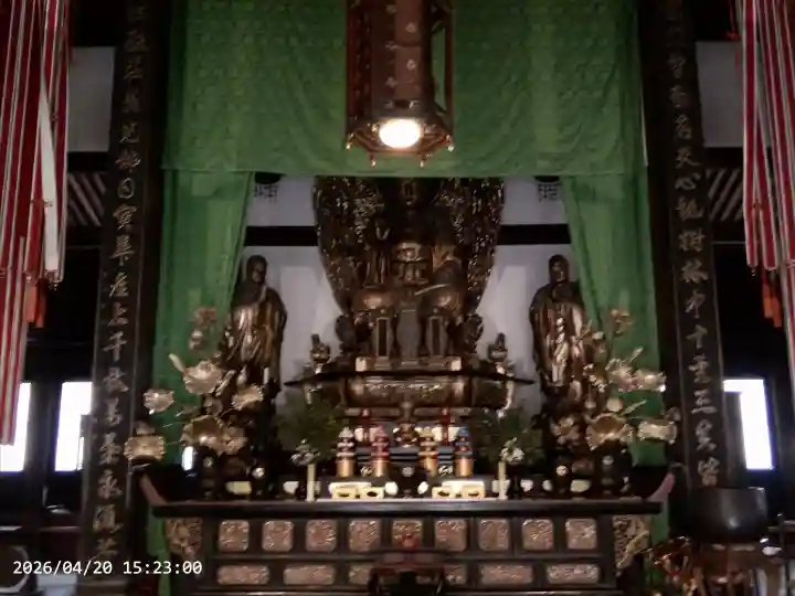 萬福寺の{uncategorized: "未分類", other: "その他", undefined: "問題あり", building: "その他建物", grave: "お墓", sacred_gate: "鳥居", guardian: "狛犬", statue: "像", buddha: "仏像", history: "歴史", nature: "自然", garden: "庭園", animal: "動物", pagoda: "塔", temizu: "手水舎", mountain_gate: "山門・神門", sanctuary: "本殿・本堂", subordinate: "末社・摂社", art: "芸術", scenery: "景色", jizo: "地蔵", ema: "絵馬", goshuin: "御朱印", omikuji: "おみくじ", items: "授与品その他", amulet: "お守り", goshuincho: "御朱印帳", eats: "食事", festival: "お祭り", votive_dance: "神楽", shichigosan: "七五三参", wedding: "結婚式", experience: "体験その他", initially: "初詣", around: "周辺", anti_infection: "感染症対策"}