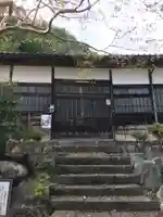 鷹林寺の本殿・本堂