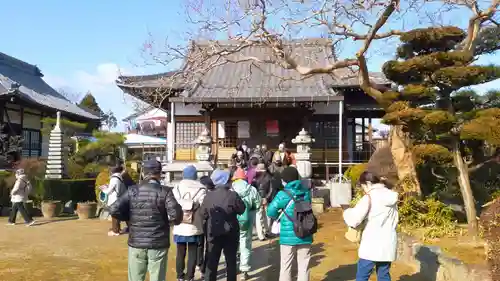 勅願山 長幡寺の本殿・本堂