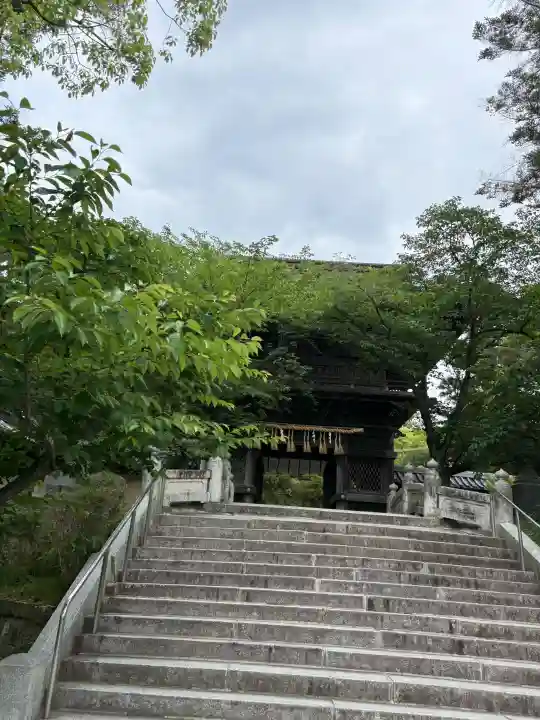 香椎宮の{uncategorized: "未分類", other: "その他", undefined: "問題あり", building: "その他建物", grave: "お墓", sacred_gate: "鳥居", guardian: "狛犬", statue: "像", buddha: "仏像", history: "歴史", nature: "自然", garden: "庭園", animal: "動物", pagoda: "塔", temizu: "手水舎", mountain_gate: "山門・神門", sanctuary: "本殿・本堂", subordinate: "末社・摂社", art: "芸術", scenery: "景色", jizo: "地蔵", ema: "絵馬", goshuin: "御朱印", omikuji: "おみくじ", items: "授与品その他", amulet: "お守り", goshuincho: "御朱印帳", eats: "食事", festival: "お祭り", votive_dance: "神楽", shichigosan: "七五三参", wedding: "結婚式", experience: "体験その他", initially: "初詣", around: "周辺", anti_infection: "感染症対策"}