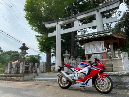 大戸神社の鳥居