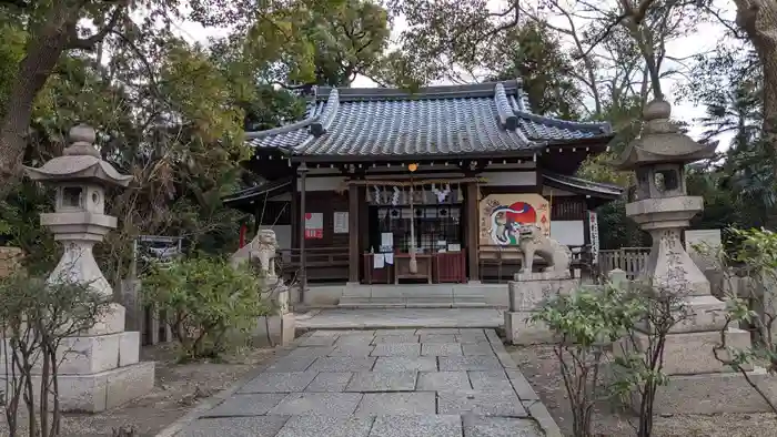 安居神社の本殿