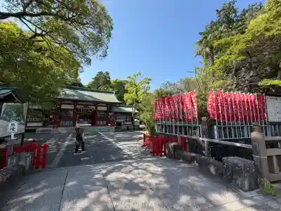 静岡浅間神社の{uncategorized: "未分類", other: "その他", undefined: "問題あり", building: "その他建物", grave: "お墓", sacred_gate: "鳥居", guardian: "狛犬", statue: "像", buddha: "仏像", history: "歴史", nature: "自然", garden: "庭園", animal: "動物", pagoda: "塔", temizu: "手水舎", mountain_gate: "山門・神門", sanctuary: "本殿・本堂", subordinate: "末社・摂社", art: "芸術", scenery: "景色", jizo: "地蔵", ema: "絵馬", goshuin: "御朱印", omikuji: "おみくじ", items: "授与品その他", amulet: "お守り", goshuincho: "御朱印帳", eats: "食事", festival: "お祭り", votive_dance: "神楽", shichigosan: "七五三参", wedding: "結婚式", experience: "体験その他", initially: "初詣", around: "周辺", anti_infection: "感染症対策"}