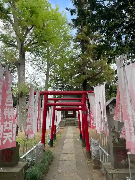 本宿天神社の{uncategorized: "未分類", other: "その他", undefined: "問題あり", building: "その他建物", grave: "お墓", sacred_gate: "鳥居", guardian: "狛犬", statue: "像", buddha: "仏像", history: "歴史", nature: "自然", garden: "庭園", animal: "動物", pagoda: "塔", temizu: "手水舎", mountain_gate: "山門・神門", sanctuary: "本殿・本堂", subordinate: "末社・摂社", art: "芸術", scenery: "景色", jizo: "地蔵", ema: "絵馬", goshuin: "御朱印", omikuji: "おみくじ", items: "授与品その他", amulet: "お守り", goshuincho: "御朱印帳", eats: "食事", festival: "お祭り", votive_dance: "神楽", shichigosan: "七五三参", wedding: "結婚式", experience: "体験その他", initially: "初詣", around: "周辺", anti_infection: "感染症対策"}