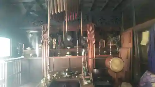 一ノ滝寺の本殿・本堂