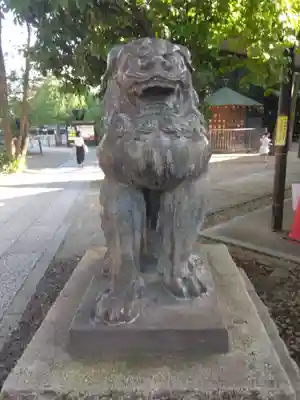 鳩森八幡神社の狛犬