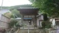 明泉寺の山門