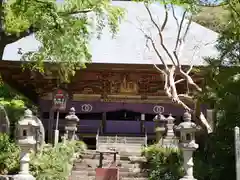 西明寺の本殿