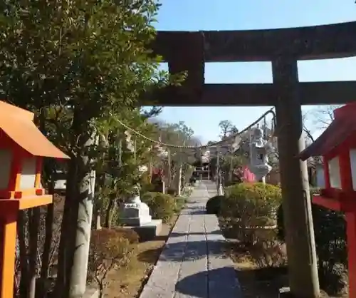 尾曳稲荷神社の鳥居