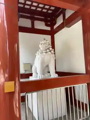 瀧泉寺(目黒不動尊)の狛犬