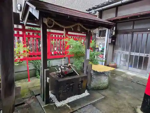 浅野川稲荷神社(石川県)