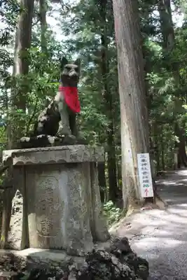 三峯神社の狛犬
